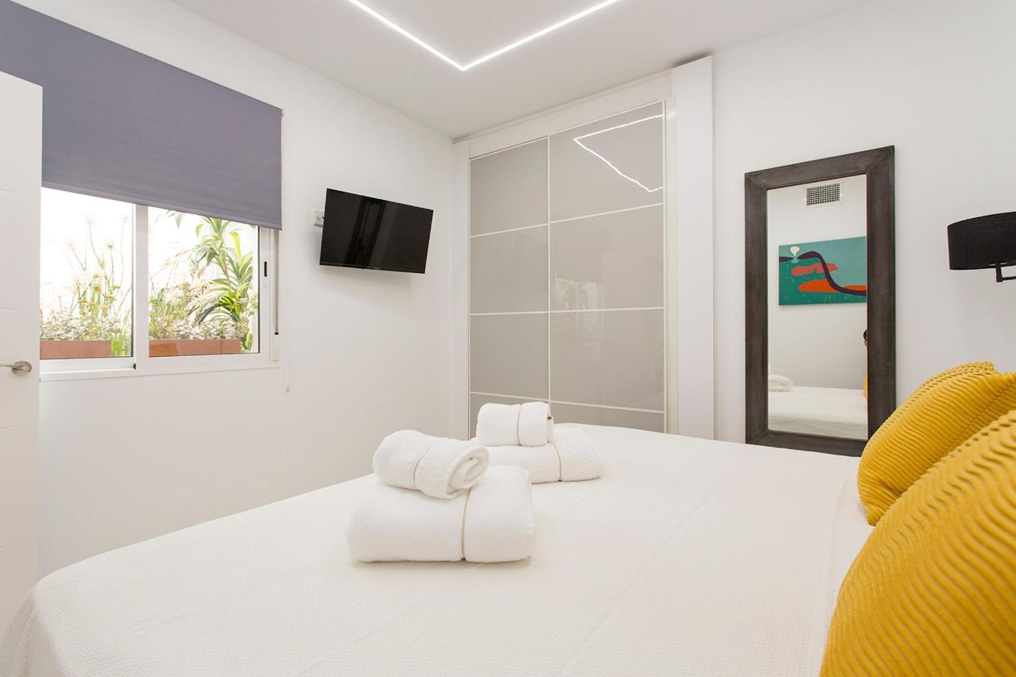 Apartament Dali'S Sanctuary In Granada - Private Parking Free Zewnętrze zdjęcie